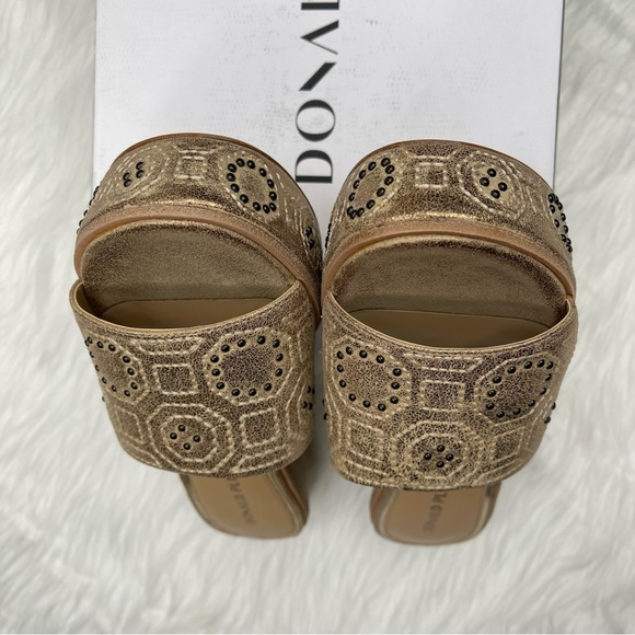 🆕 Donald J Pliner Indie Wedge Sandals - Light Bronze Suede - Picture 5 of 14